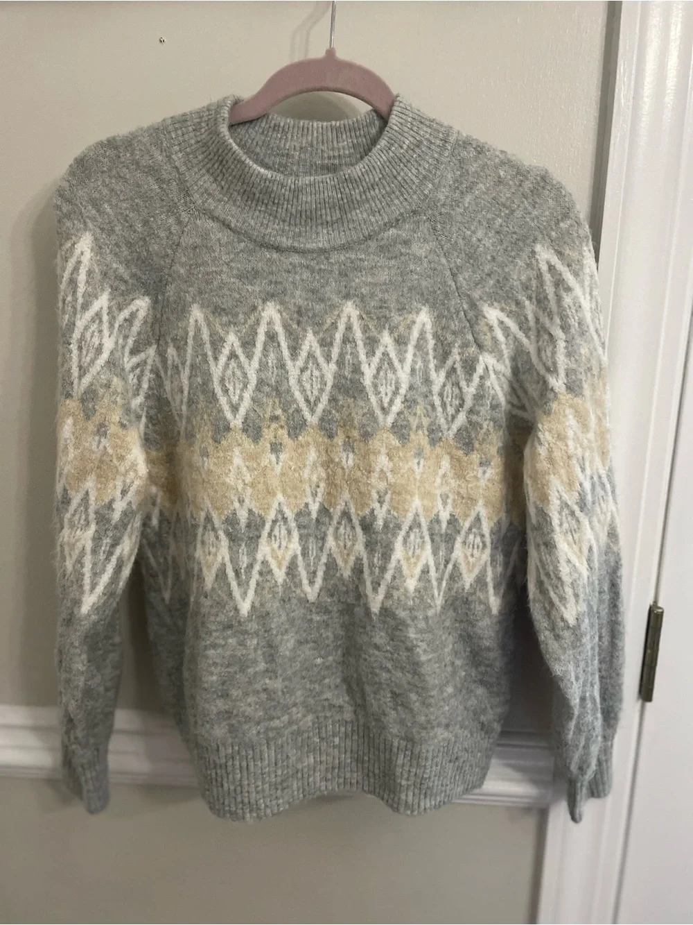 GAP Cozy Grey Fair Isle Knit Sweater - 0752